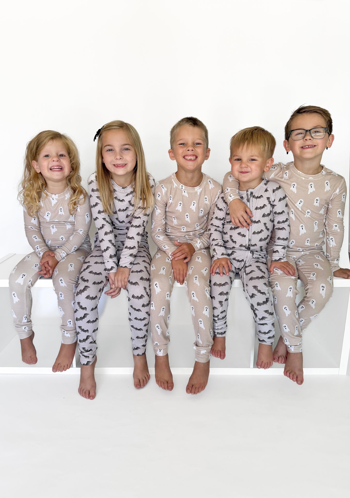 BATS | TWO PIECE SET