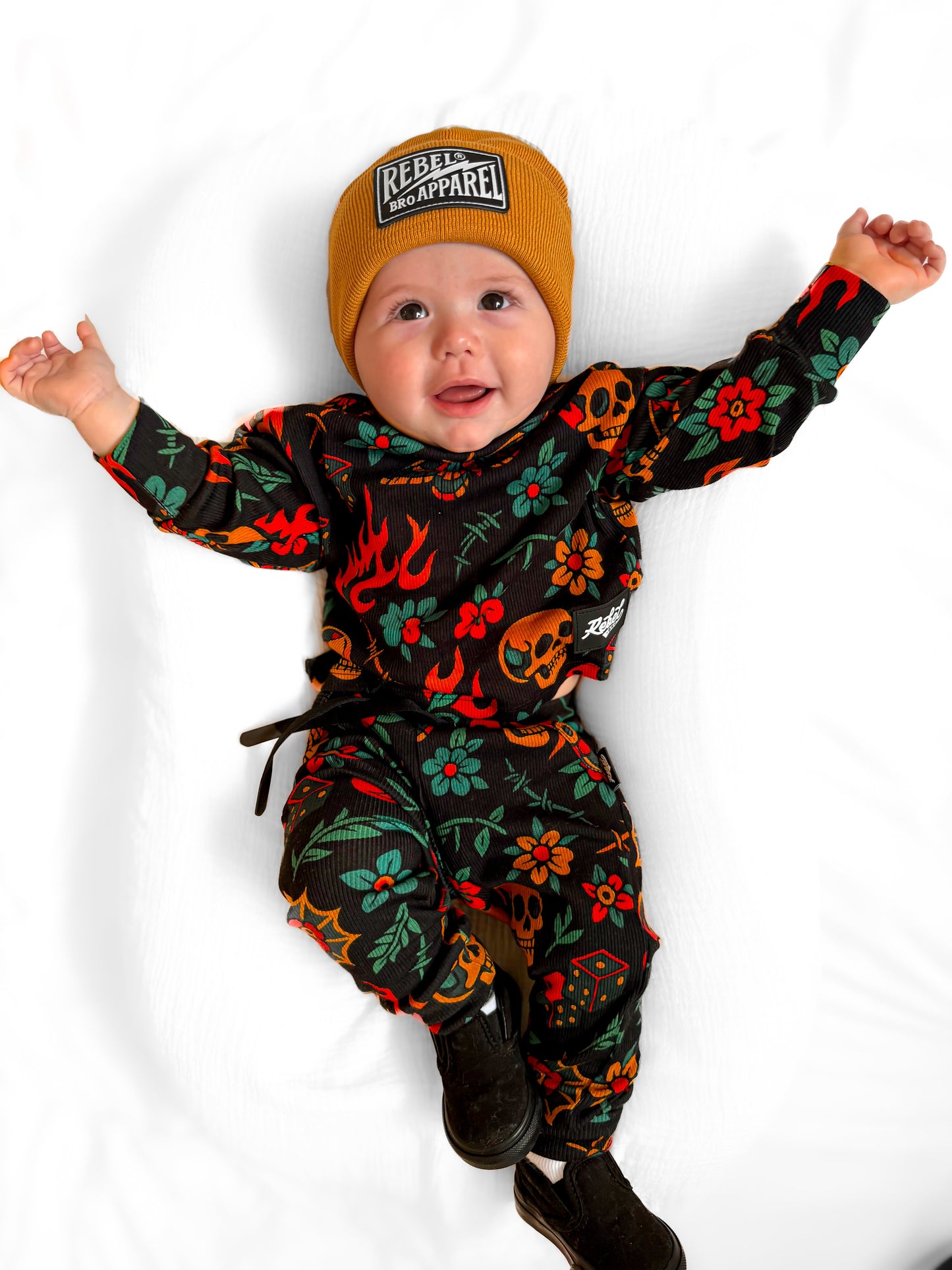 Organic Ribbed Set in Inkworks