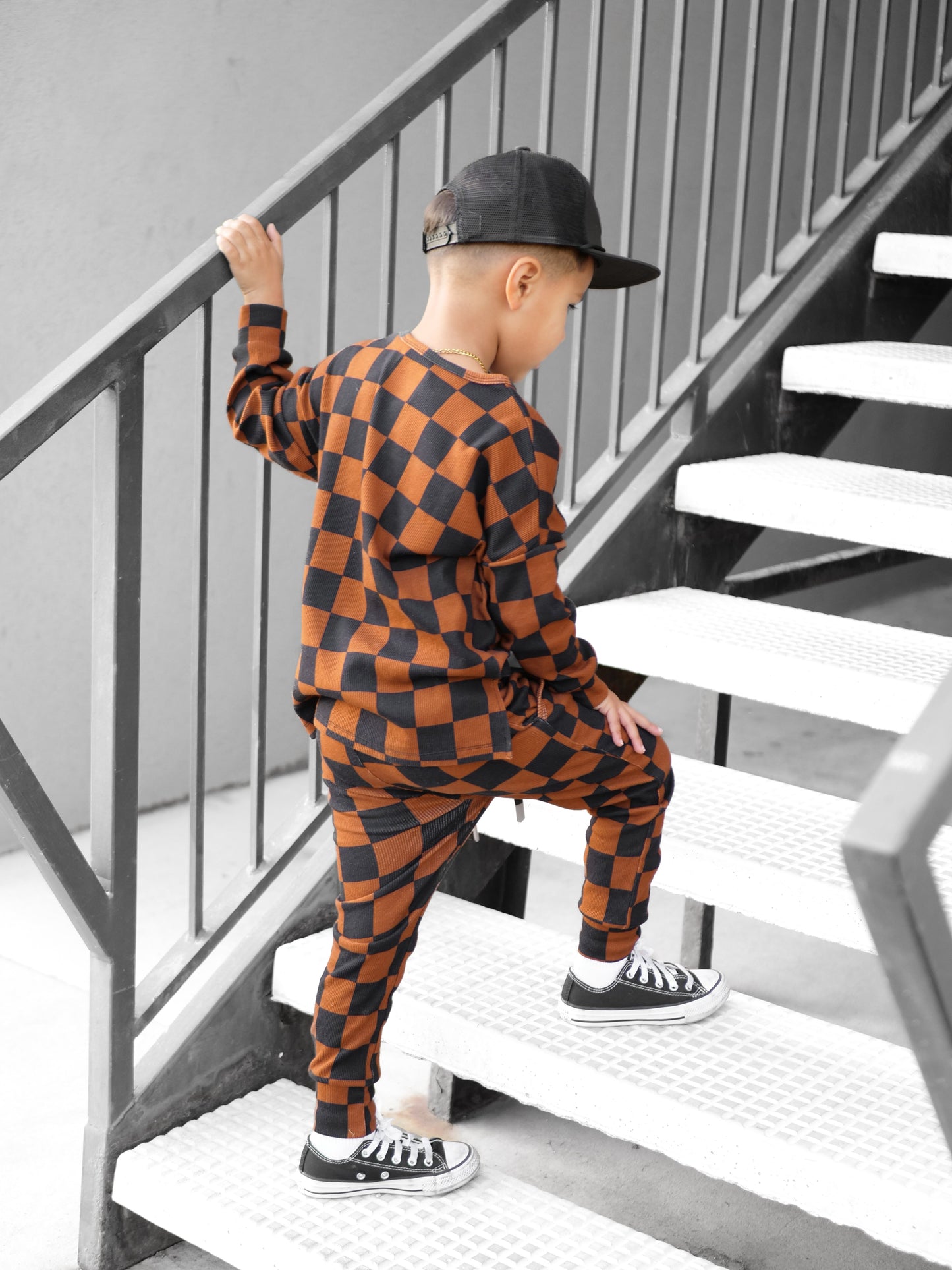 Organic Ribbed Set in Smoke + Spice