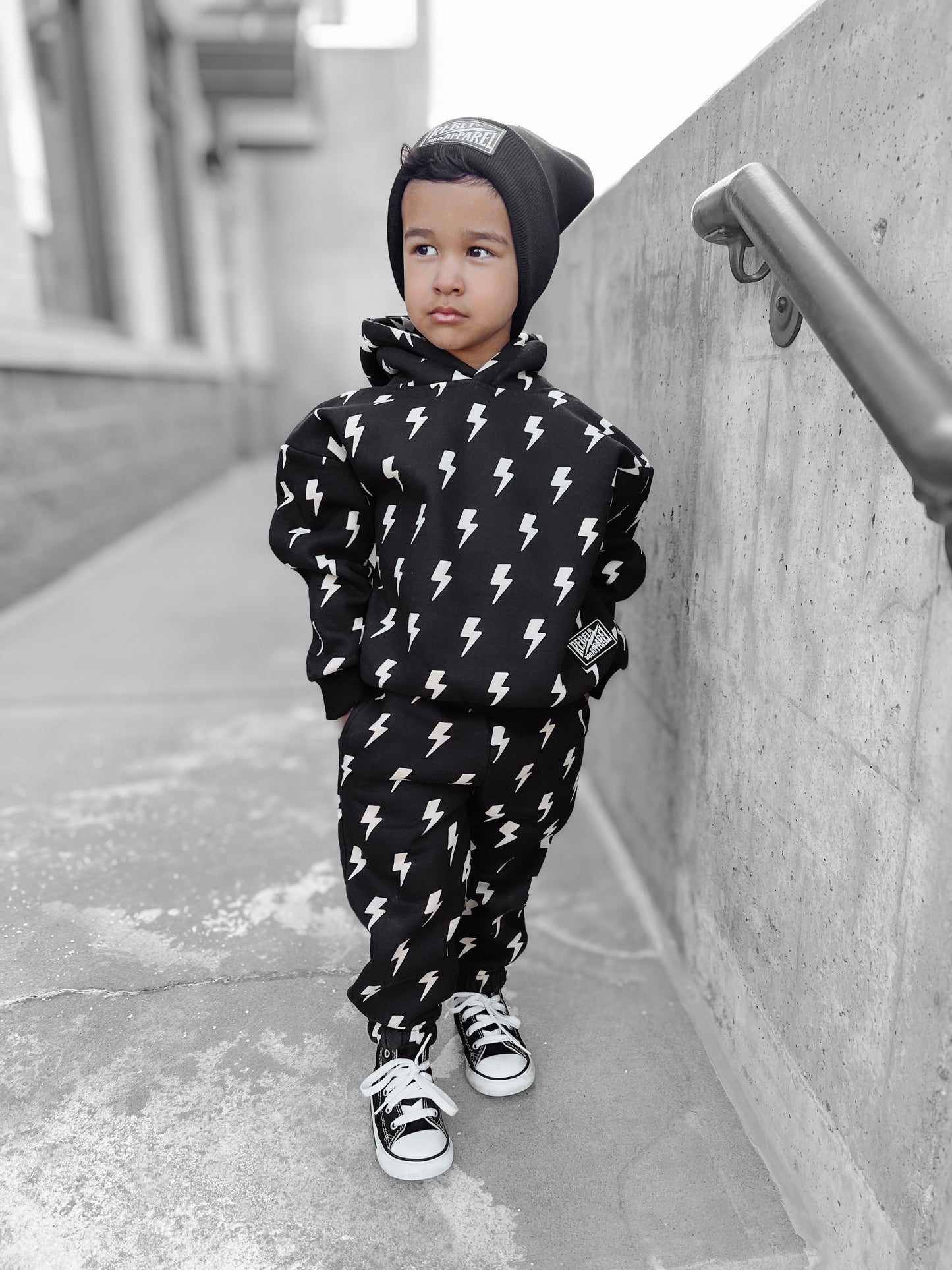 Fleece Hoodie + Sweatpants Set in Jagger