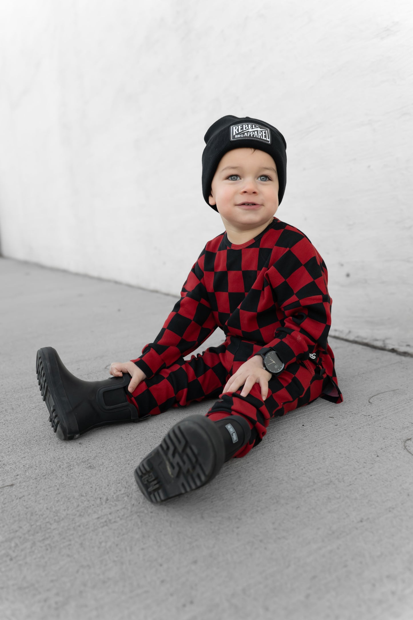 Organic Ribbed Set in Smoke + Crimson