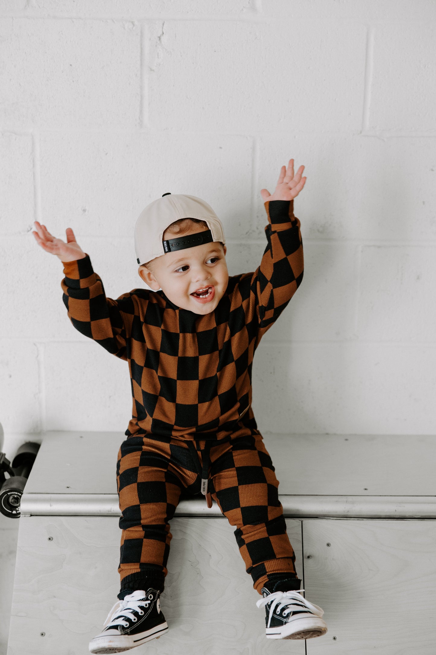 Organic Ribbed Set in Smoke + Spice