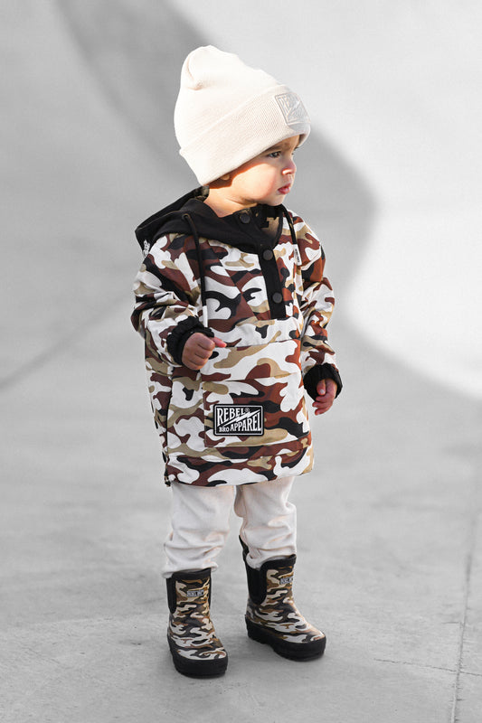 Pullover Windbreaker in Ranger