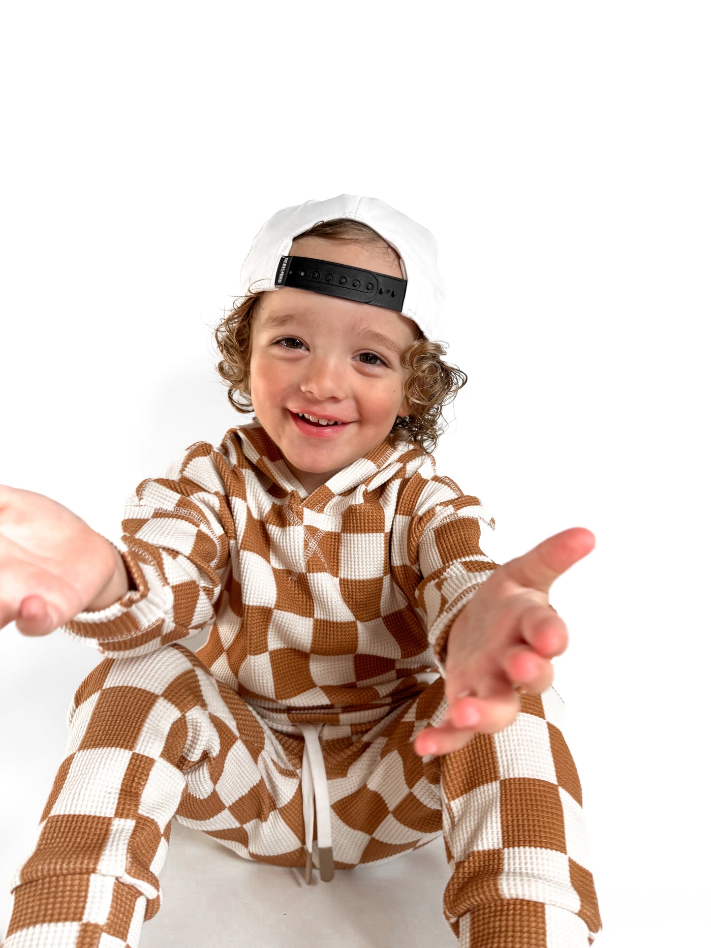 Waffle Set in Vanilla + Chestnut