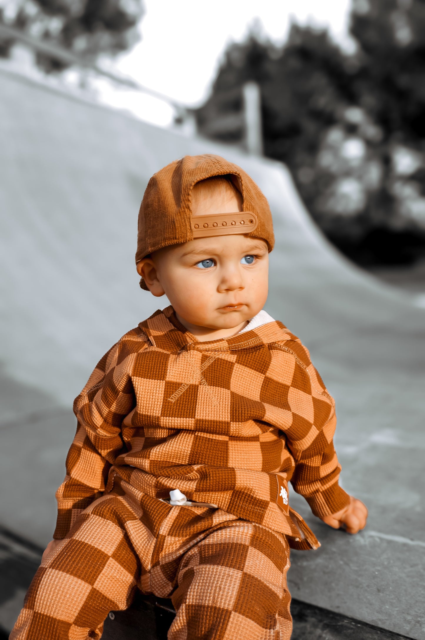 Waffle Set in Spiced Cider + Mocha