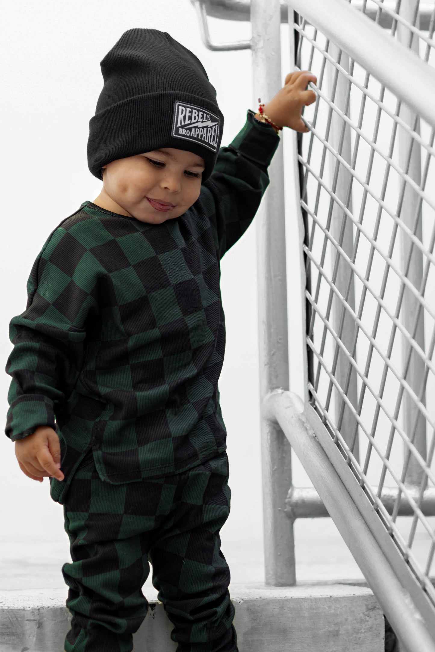 Organic Ribbed Set in Smoke + Midnight Emerald