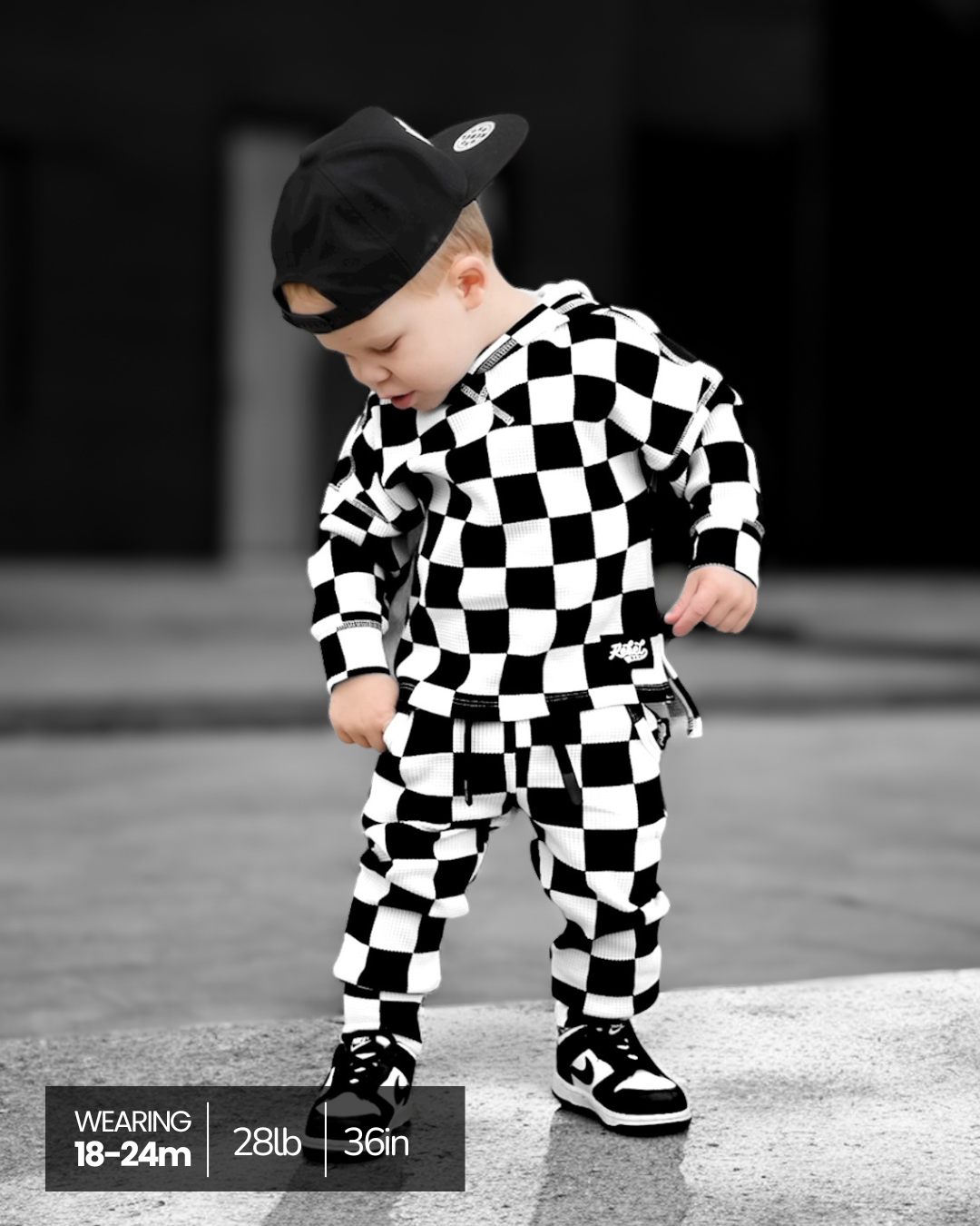 Waffle Set in Venice