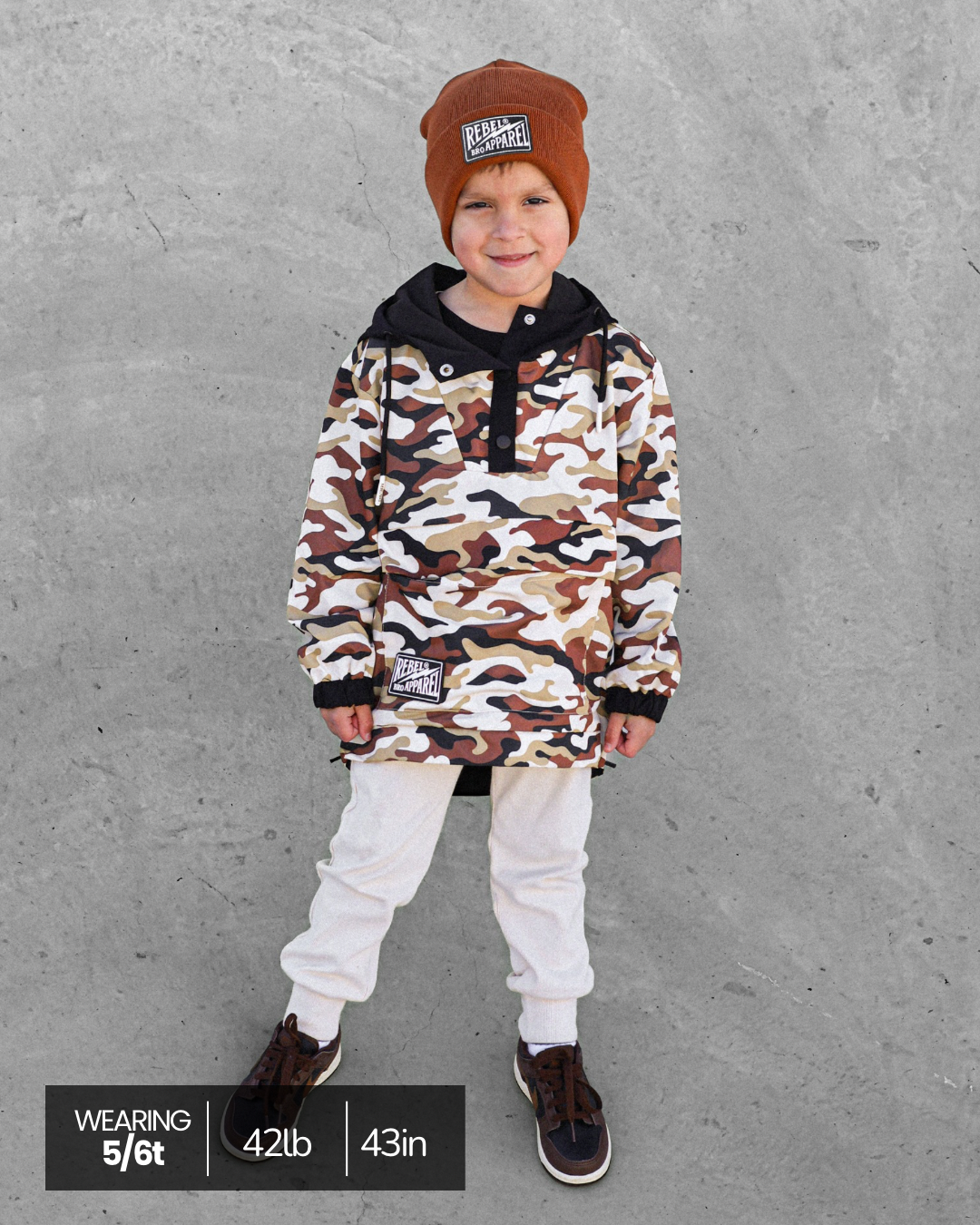 Pullover Windbreaker in Ranger