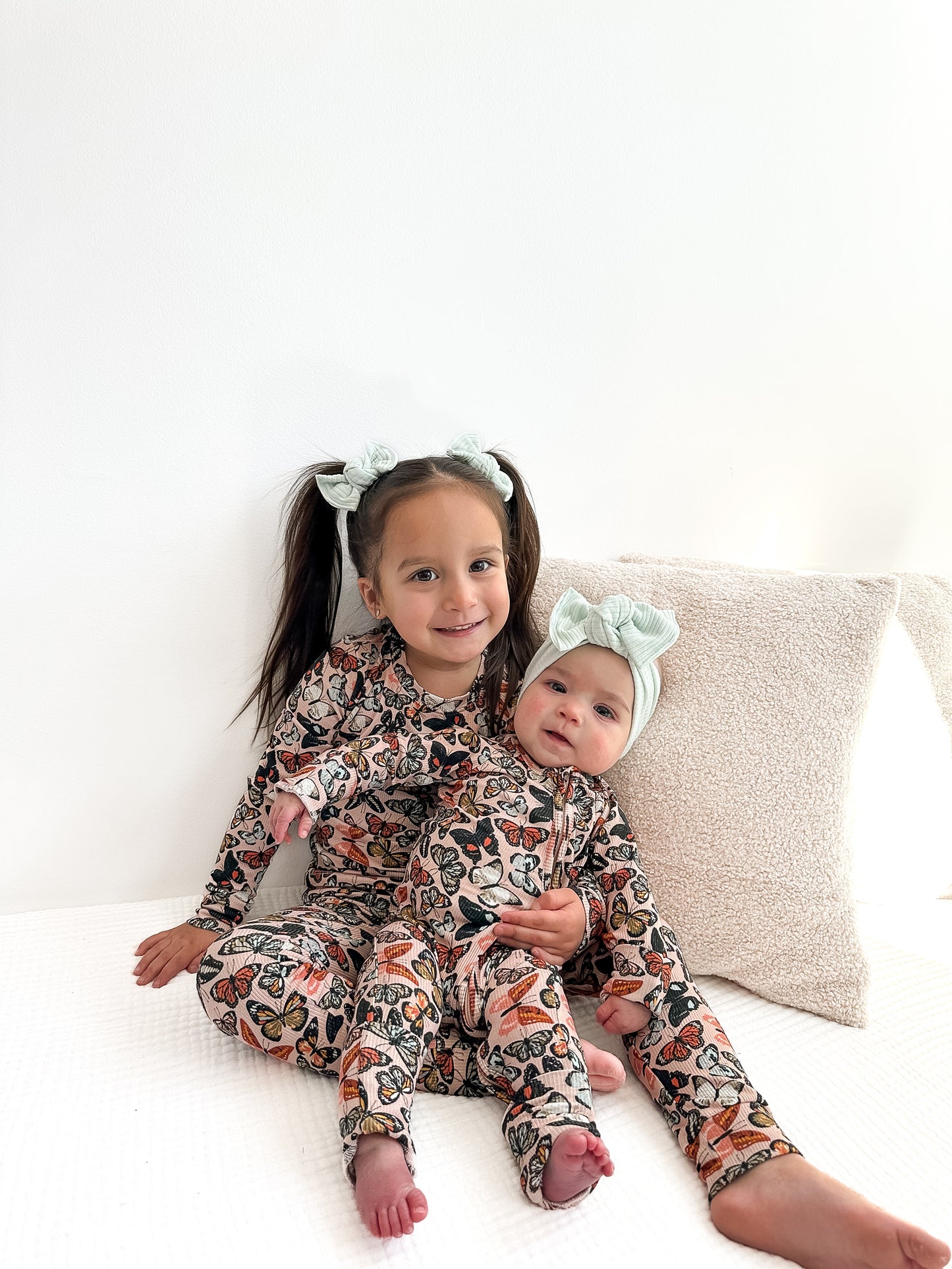 MONARCH | TWO PIECE SET