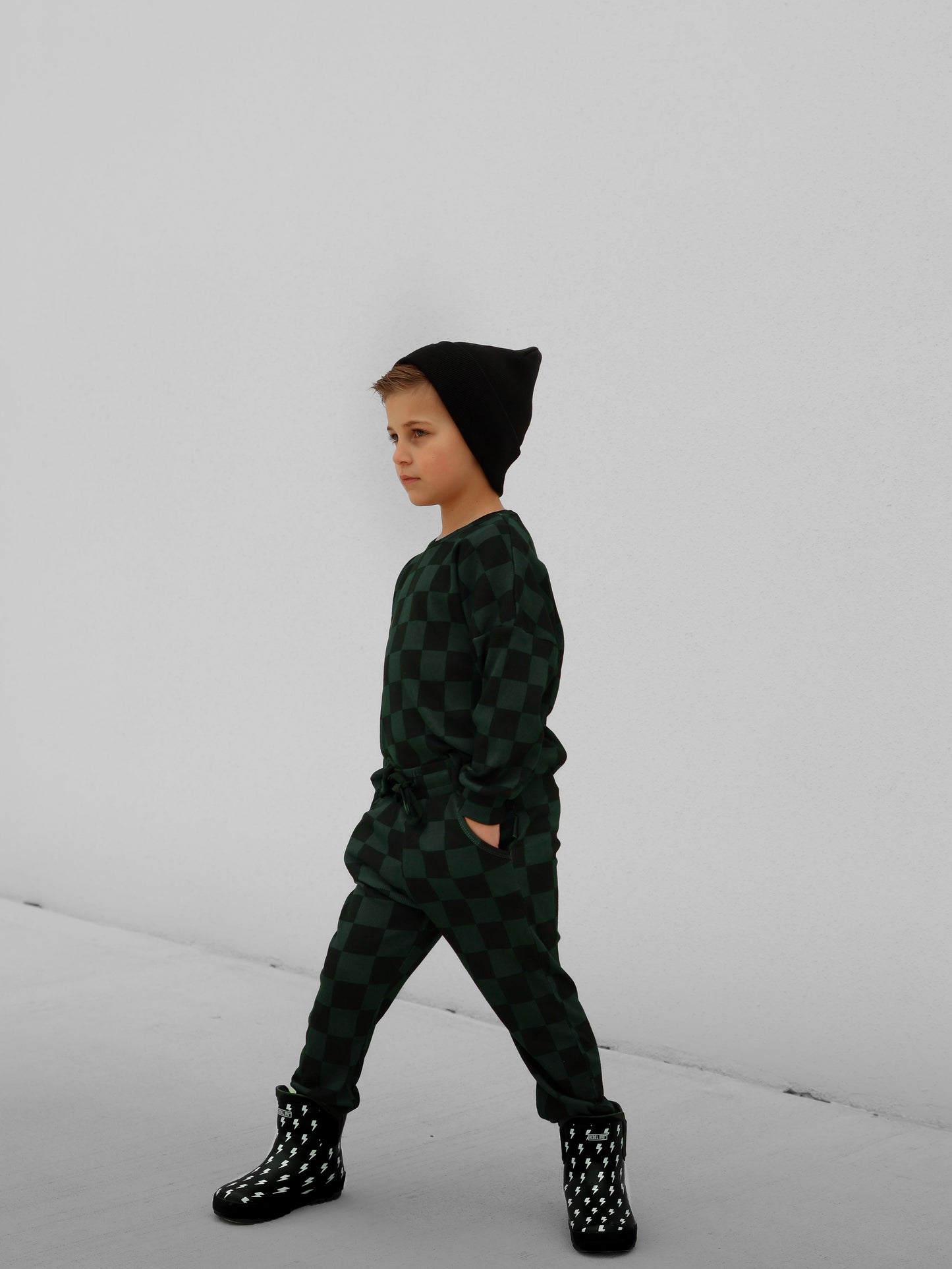 Organic Ribbed Set in Smoke + Midnight Emerald