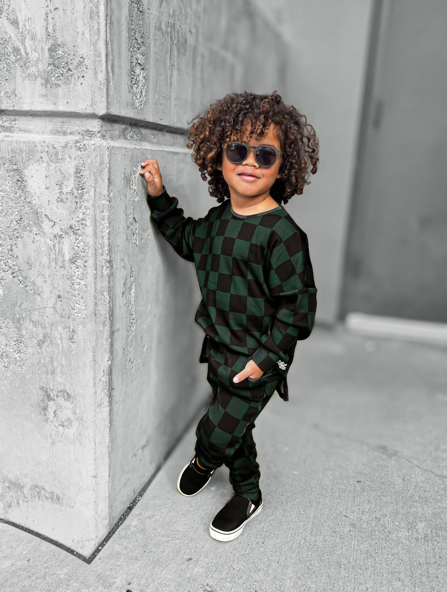 Organic Ribbed Set in Smoke + Midnight Emerald