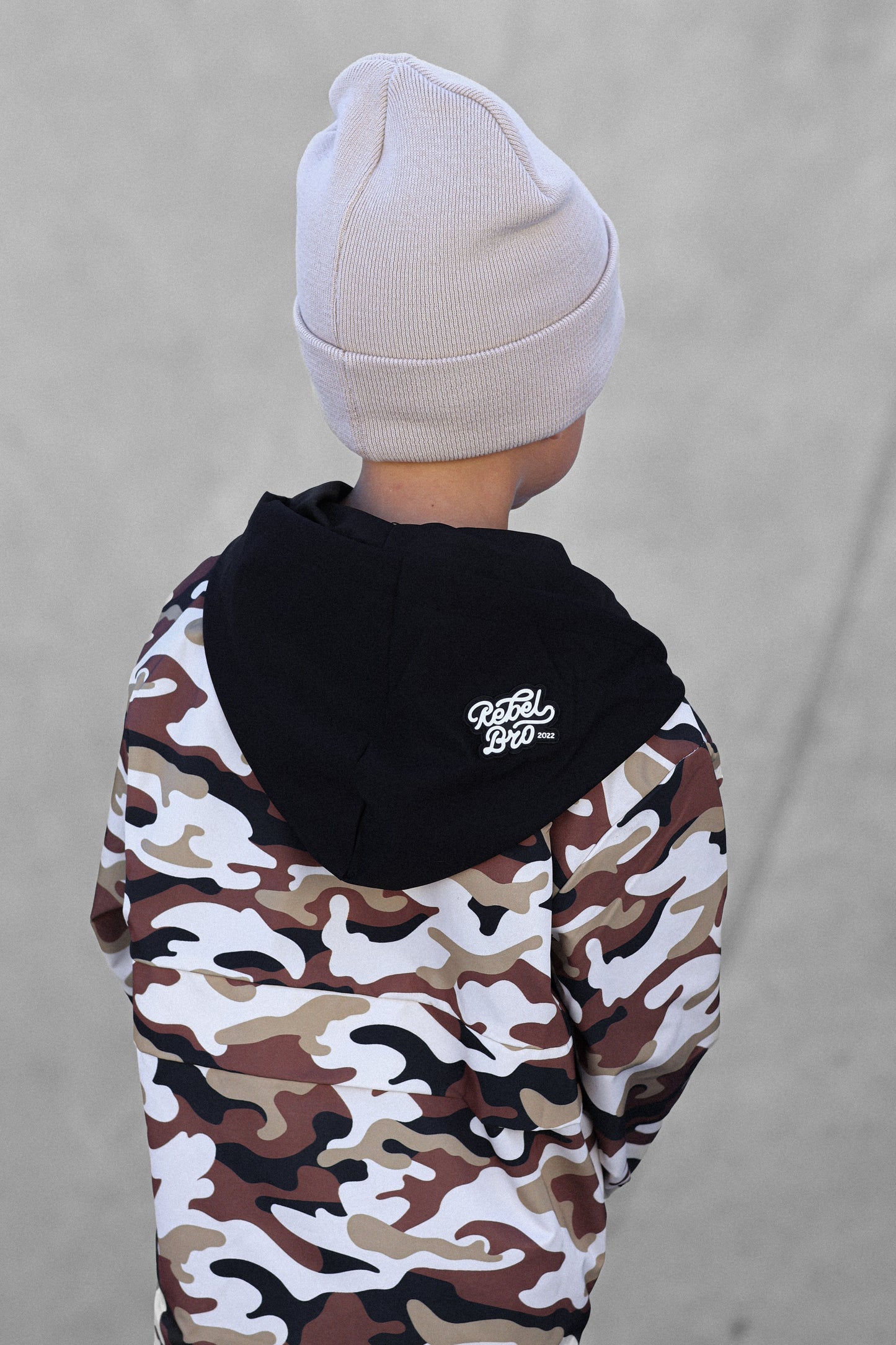 Pullover Windbreaker in Ranger