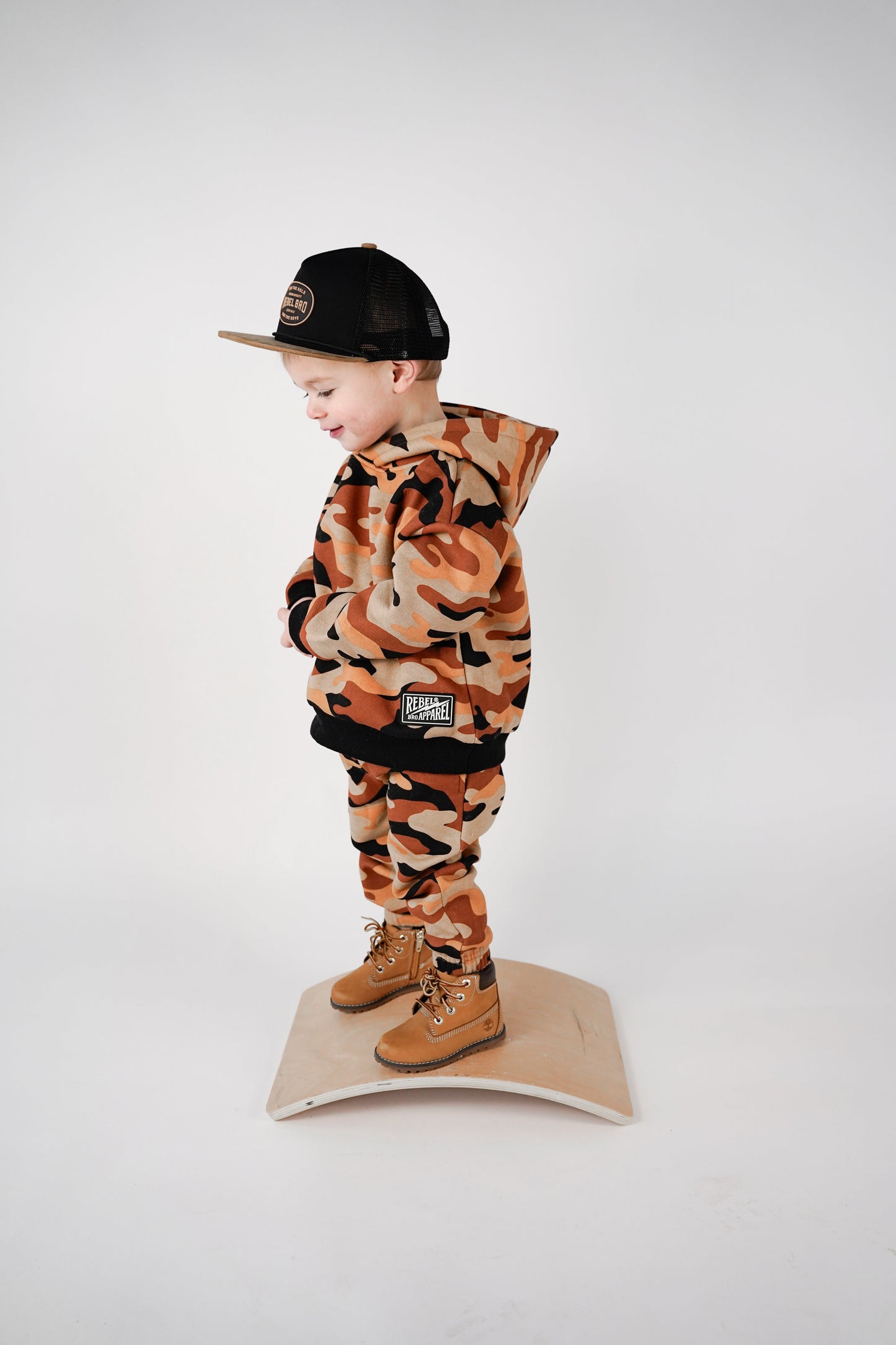 Fleece Hoodie + Sweatpants Set in Ranger