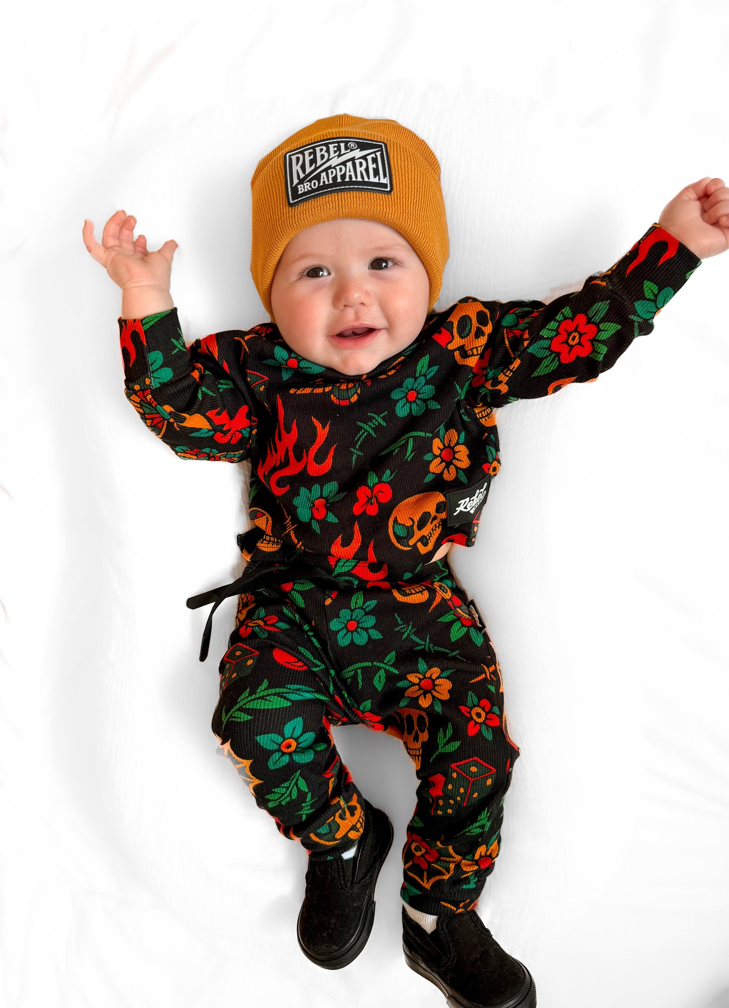 Organic Ribbed Set in Inkworks