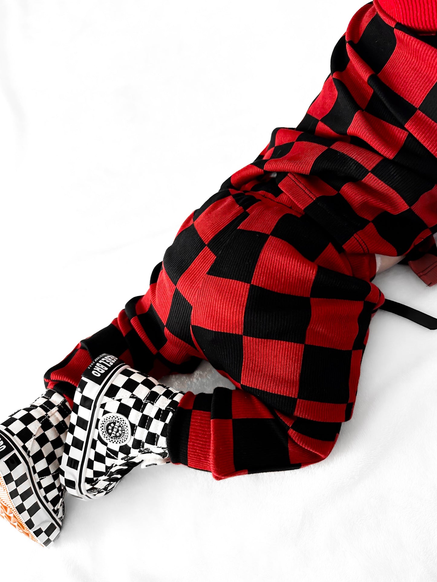 Organic Ribbed Set in Smoke + Crimson