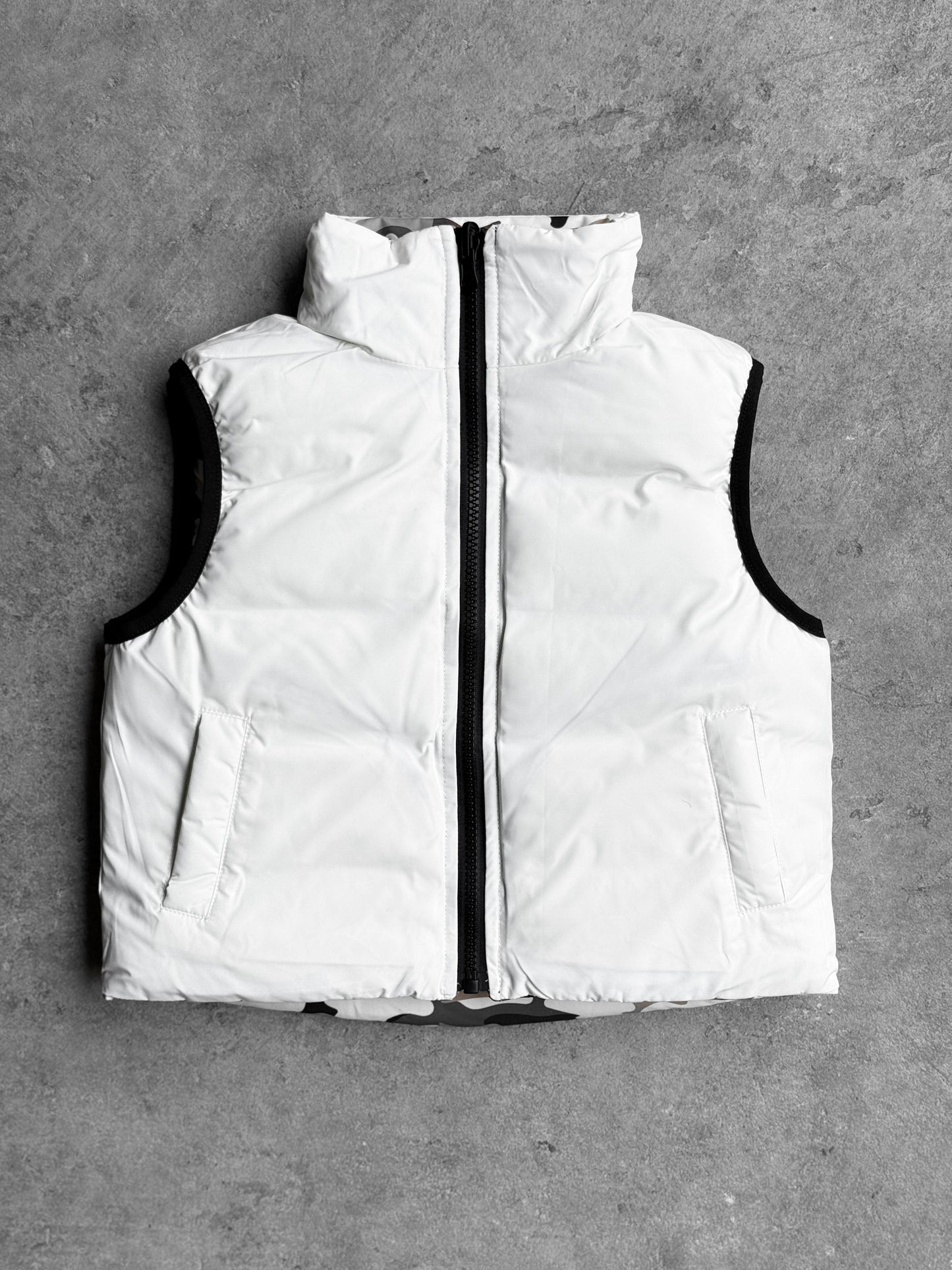 Reversible Puffer Vest in Ranger