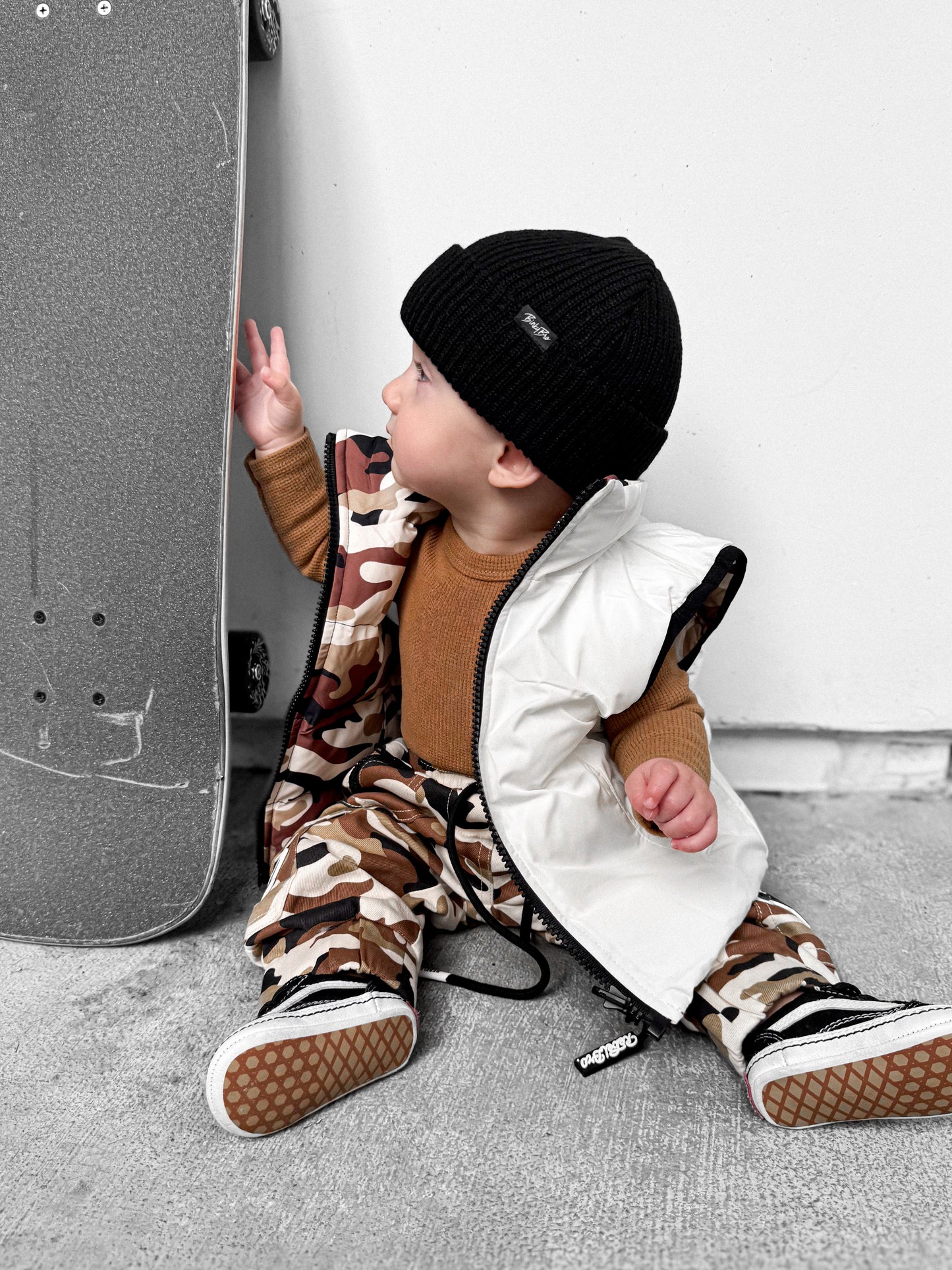 Reversible Puffer Vest in Ranger