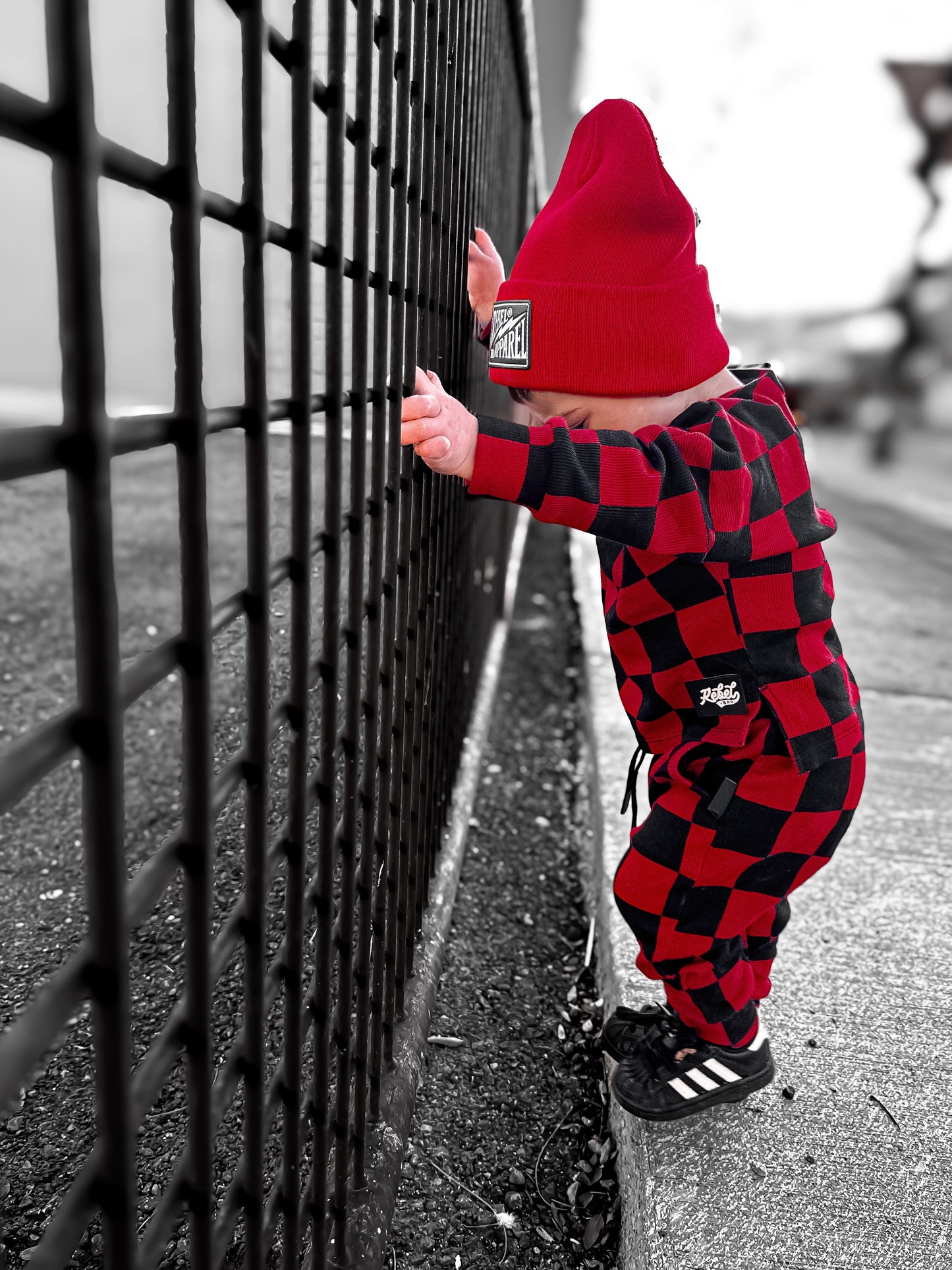 Organic Ribbed Set in Smoke + Crimson