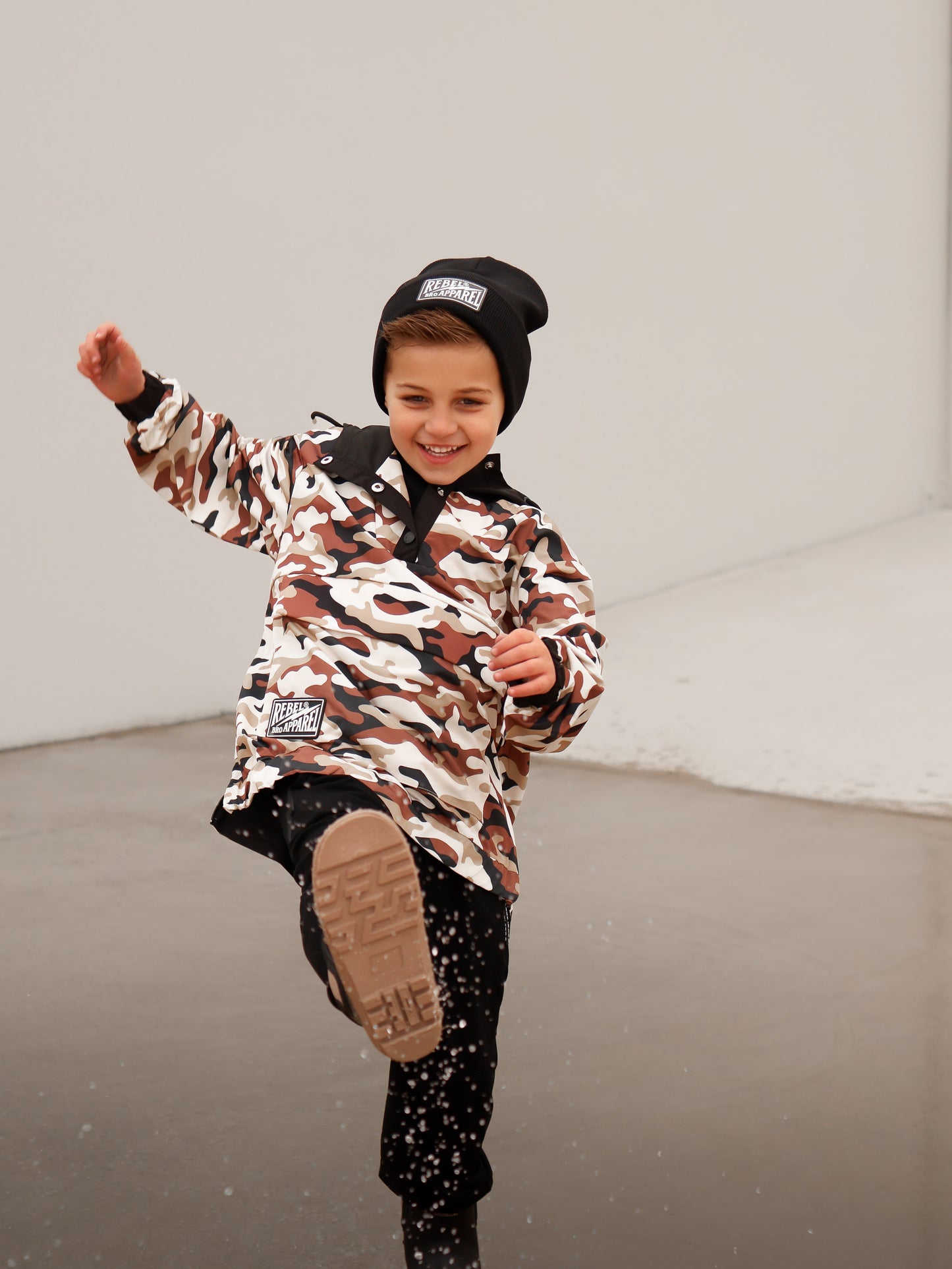 Pullover Windbreaker in Ranger