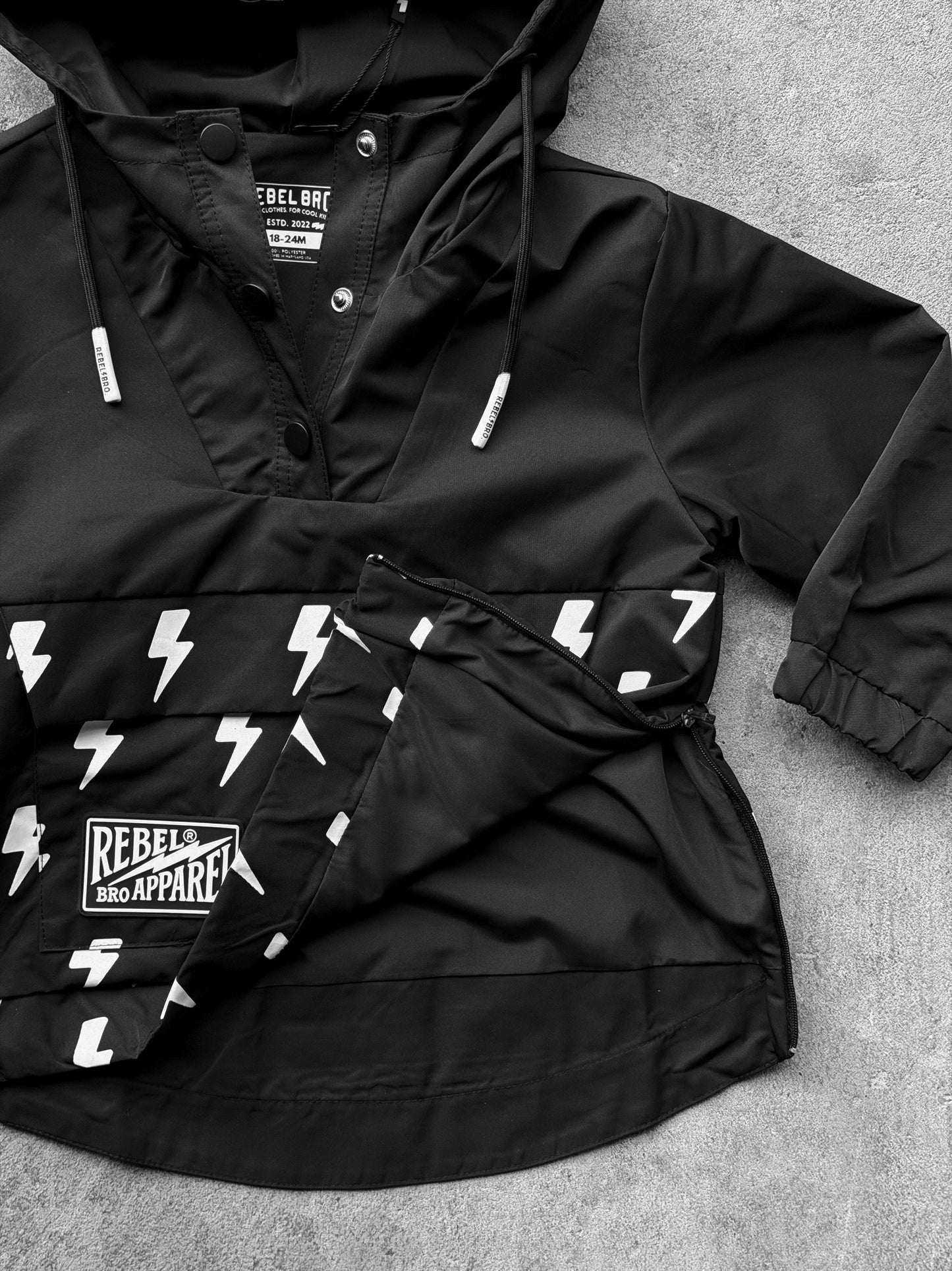 Pullover Windbreaker in Jagger