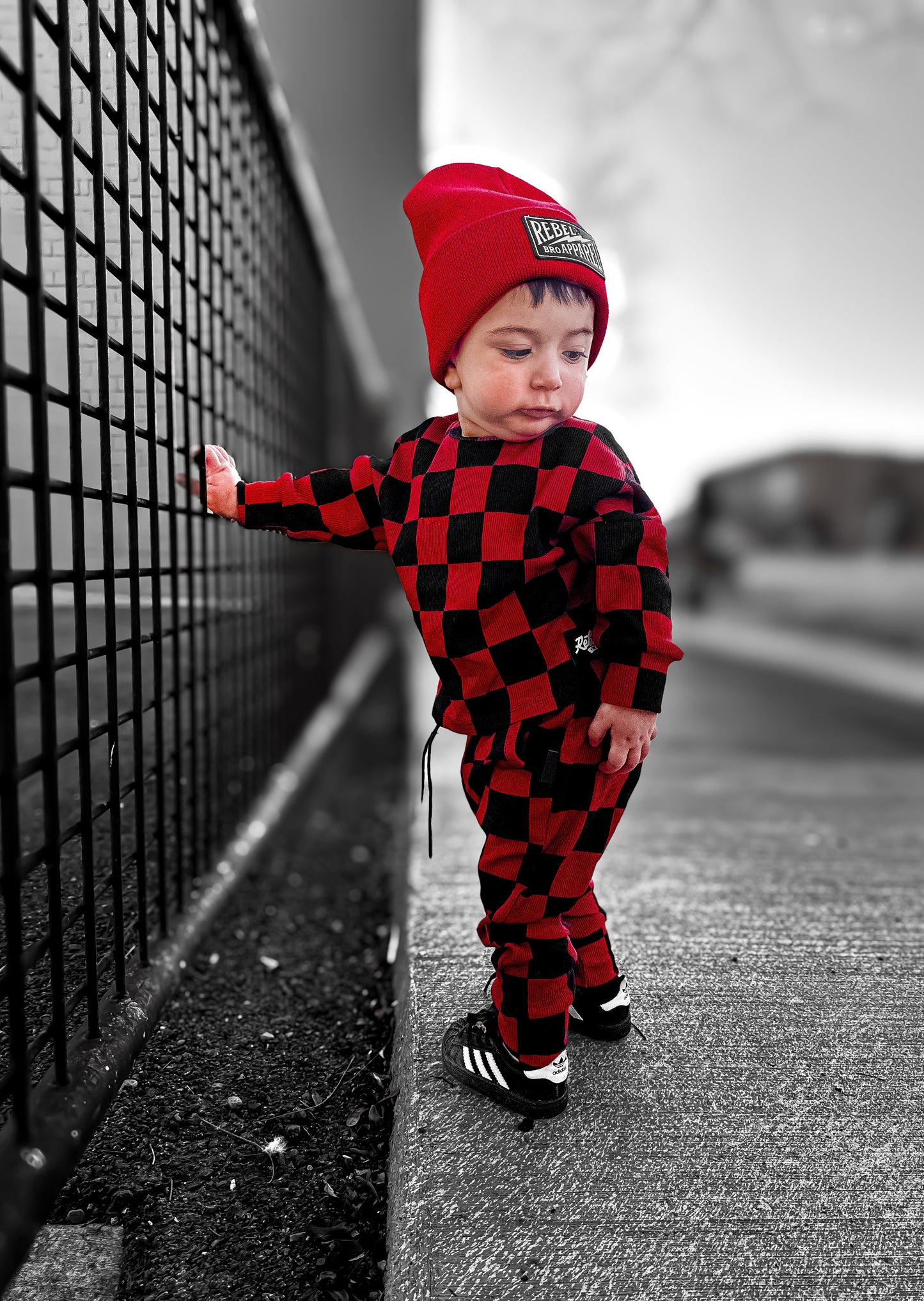 Organic Ribbed Set in Smoke + Crimson