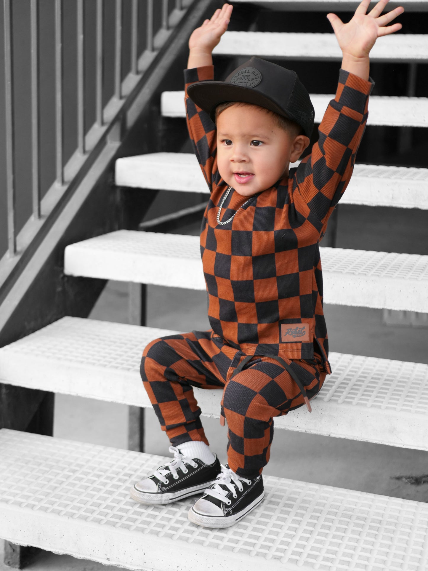 Organic Ribbed Set in Smoke + Spice