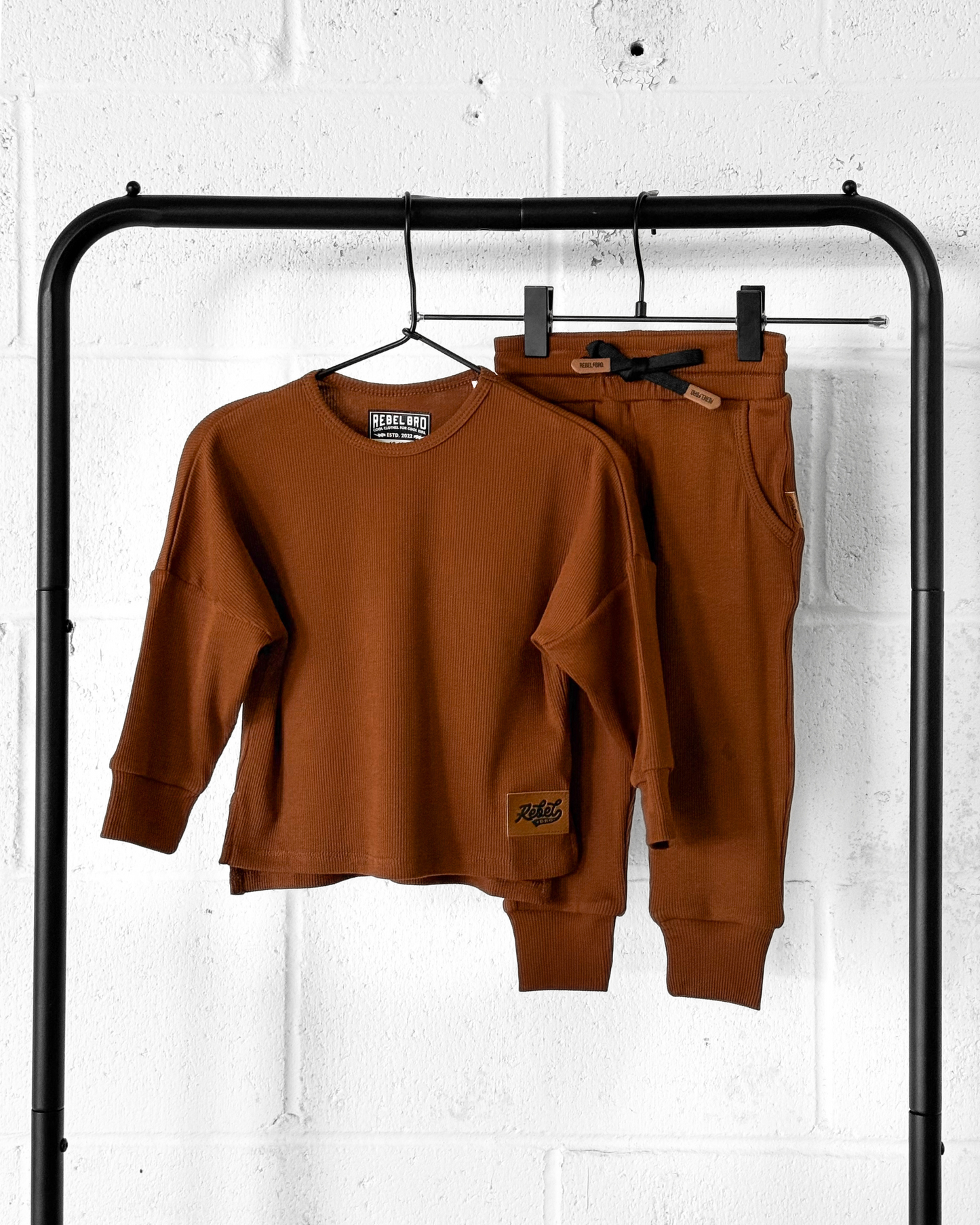 Organic Ribbed Set in Rust