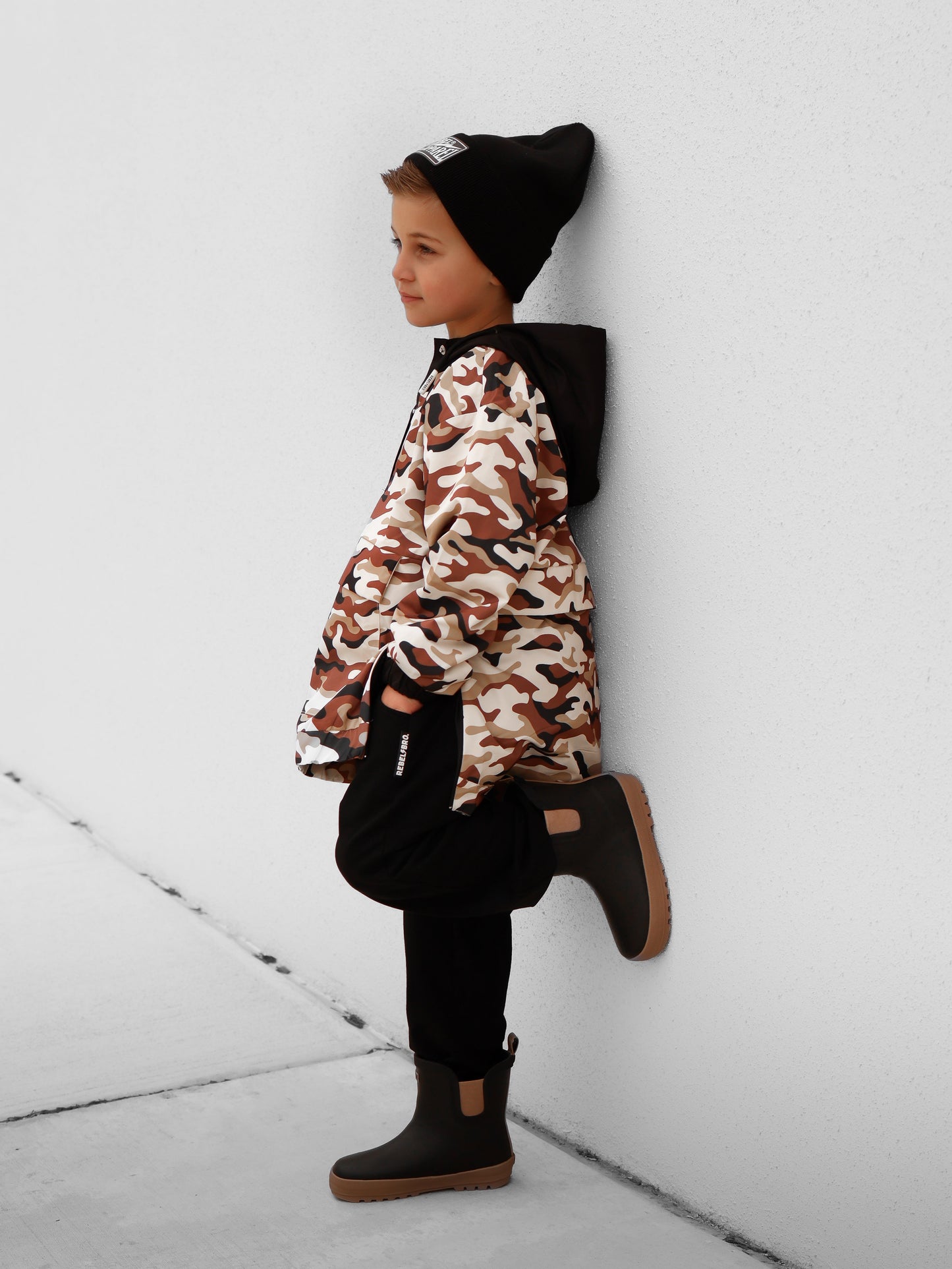 Pullover Windbreaker in Ranger