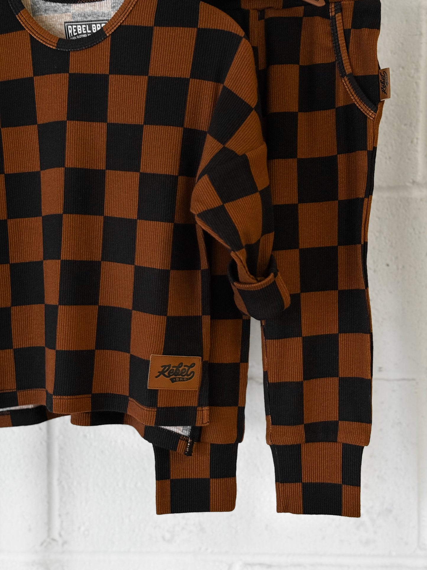 Organic Ribbed Set in Smoke + Spice