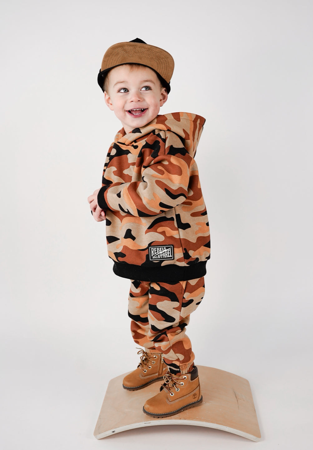 Fleece Hoodie + Sweatpants Set in Ranger